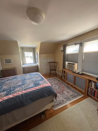 https://upcdn.io/W23MTH6/image/uploads/2025/08/13/4jaavTJ96C-image2bedroom1.jpg?f=avif&w=900&h=500&fit=cover&quality=60