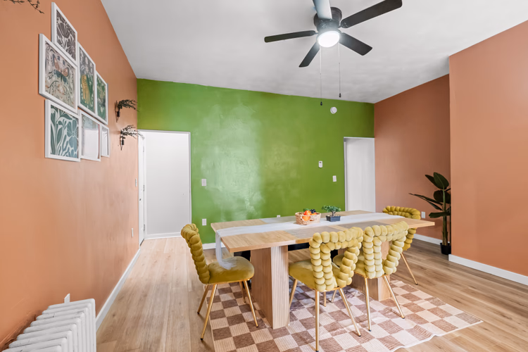 https://upcdn.io/W23MTH6/image/uploads/2025/08/25/4jZ6tXNZE9-dining%20room%204.jpg?f=avif&w=900&h=500&fit=cover&quality=60