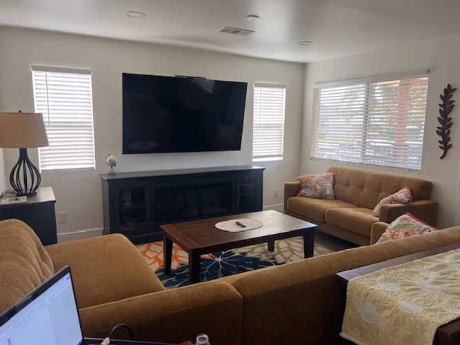 https://upcdn.io/W23MTH6/image/uploads/2025/08/26/4jYsDXgR7D-LAVERNE%20LIVING%20RM.jpg?f=avif&w=900&h=500&fit=cover&quality=60