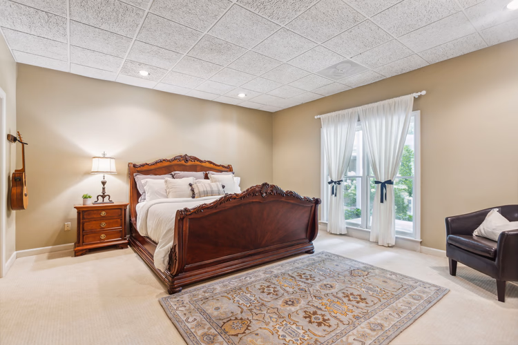 https://upcdn.io/W23MTH6/image/uploads/2025/08/29/4jYWiTAR5D-5311%20Slater%20Mill%20Cir%20Douglasville%20GA-%20027.jpg?f=avif&w=900&h=500&fit=cover&quality=60