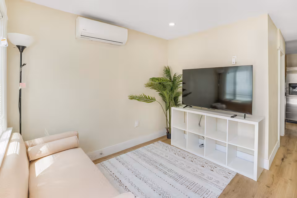 Updated 2BD w AC + Private Yard