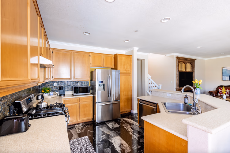 https://upcdn.io/W23MTH6/image/uploads/2025/09/14/4jWPVi1X2G-Kitchen%201.png?f=avif&w=900&h=500&fit=cover&quality=60