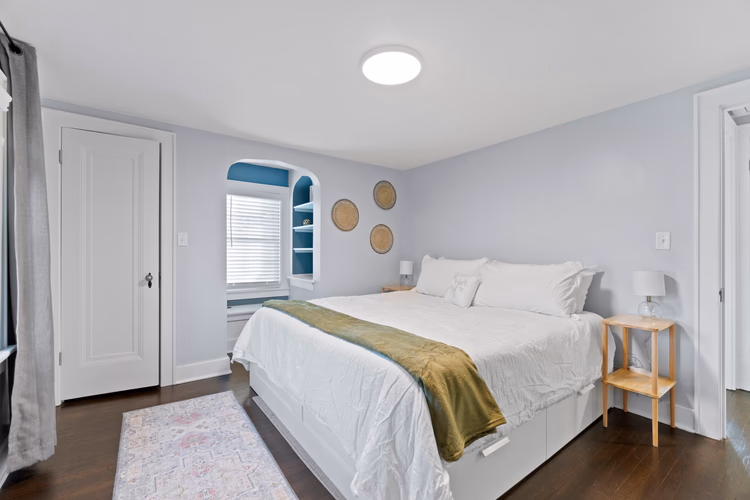 https://upcdn.io/W23MTH6/image/uploads/2025/09/19/4jViWFBCFW-23-web-or-mls-DSC05357.jpg?f=avif&w=900&h=500&fit=cover&quality=60