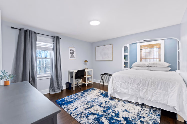 https://upcdn.io/W23MTH6/image/uploads/2025/09/19/4jViW9mWGo-20-web-or-mls-DSC05345.jpg?f=avif&w=900&h=500&fit=cover&quality=60