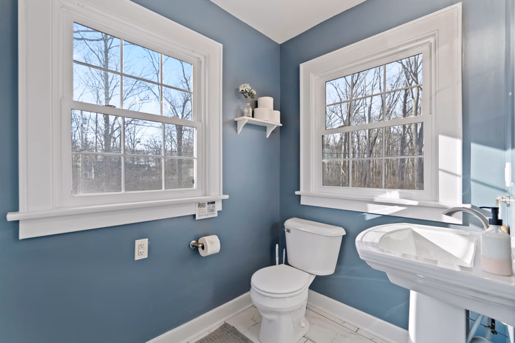 https://upcdn.io/W23MTH6/image/uploads/2025/09/19/4jViWVUgDq-7-web-or-mls-DSC05285.jpg?f=avif&w=900&h=500&fit=cover&quality=60