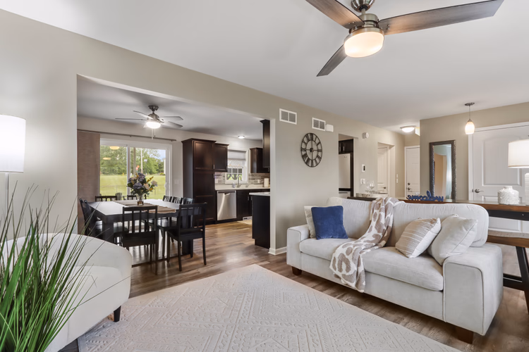 https://upcdn.io/W23MTH6/image/uploads/2025/09/19/4jVhpDHZ8X-IMG_9397_openliving%20and%20dining.jpg?f=avif&w=900&h=500&fit=cover&quality=60