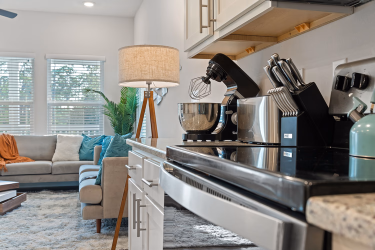 https://upcdn.io/W23MTH6/image/uploads/2025/09/20/4jVh6tot49-Kitchen%20Appliances.jpg?f=avif&w=900&h=500&fit=cover&quality=60