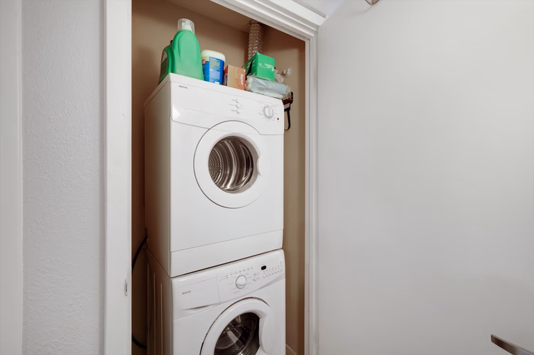 https://upcdn.io/W23MTH6/image/uploads/2025/09/23/4jVHtnxcHA-I.jpg?f=avif&w=900&h=500&fit=cover&quality=60