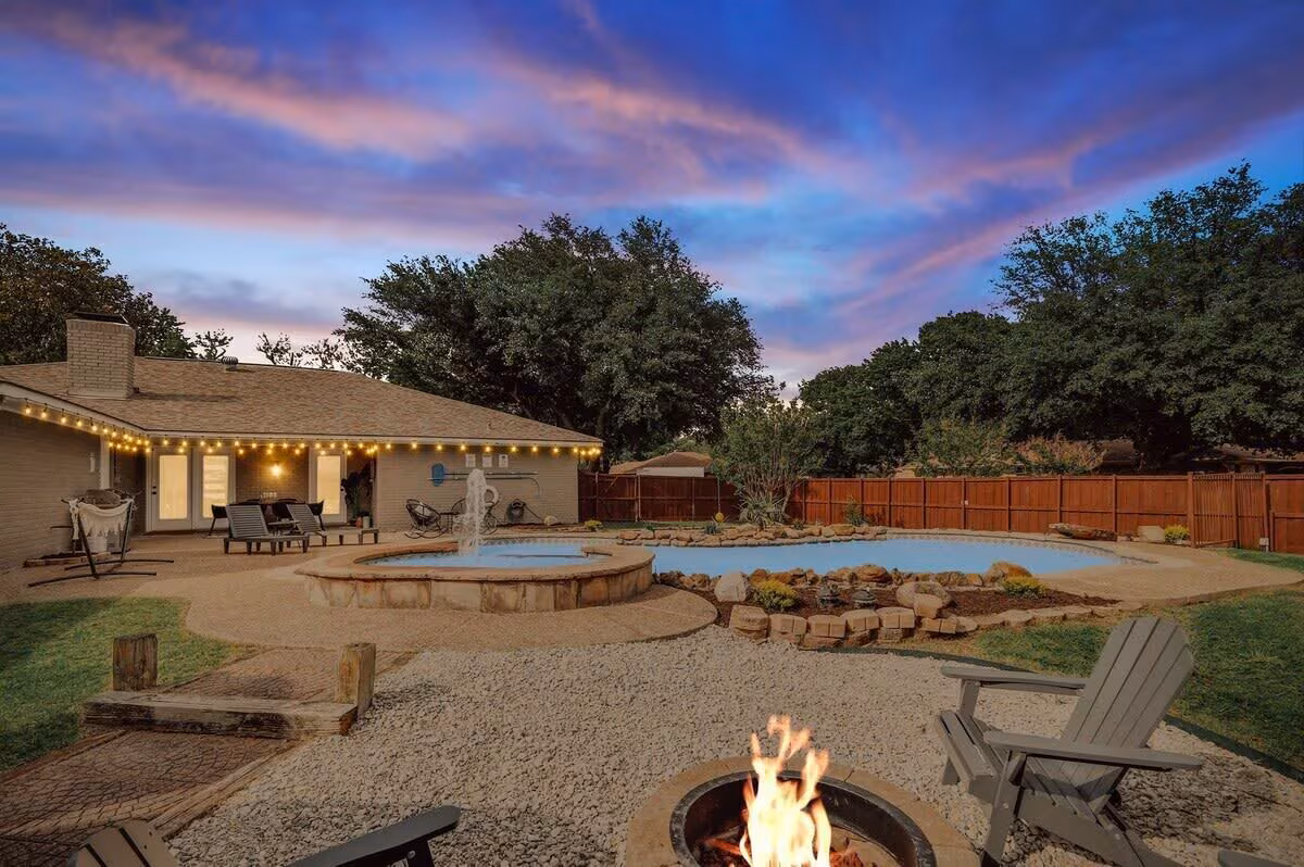 Relaxing Texas Retreat, 4BR w Pool & Dream Kitchen