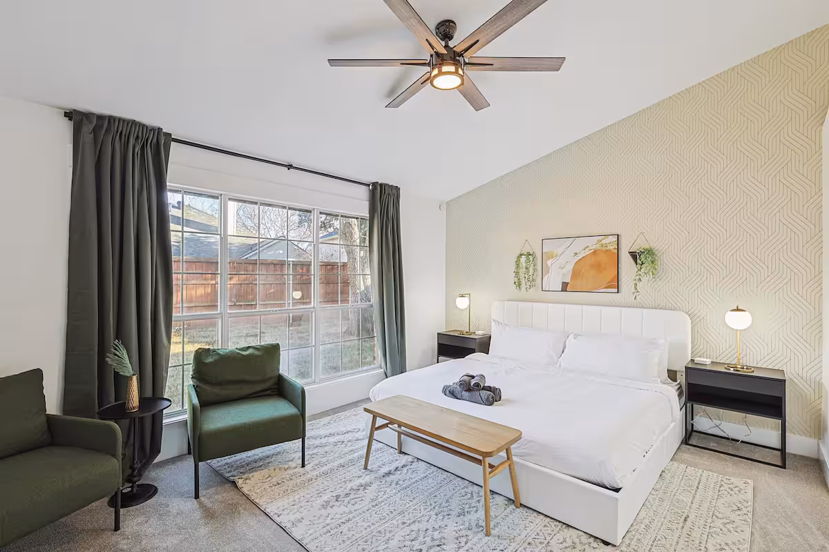 4-BD,2-BA Luxe Modern Gem with Foosball & Firepit