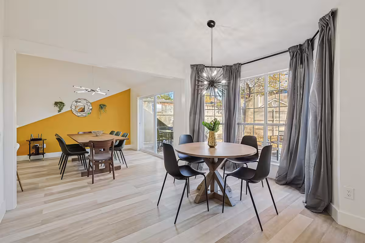 4-BD,2-BA Luxe Modern Gem with Foosball & Firepit