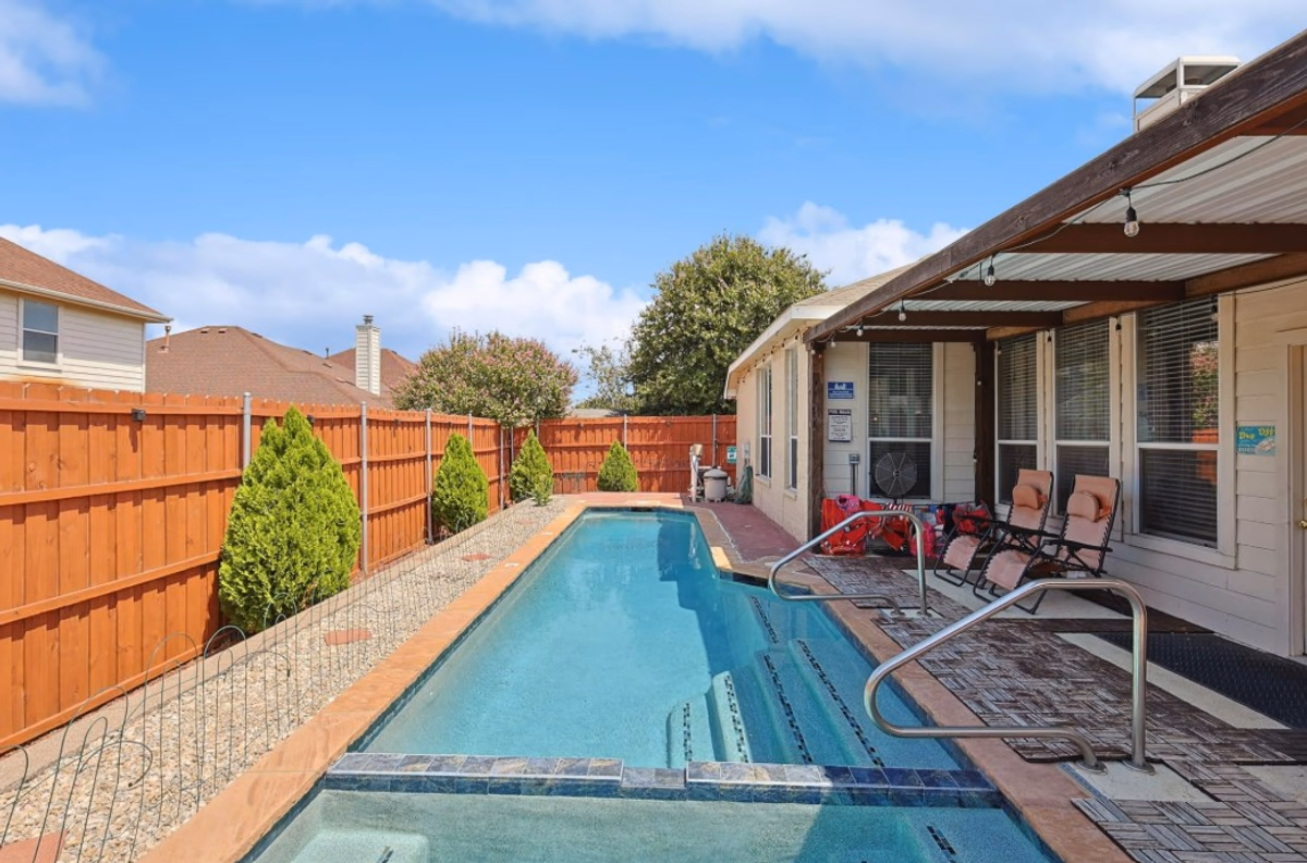 Heart of Grand Prairie, 4BD with Pool & Game Room