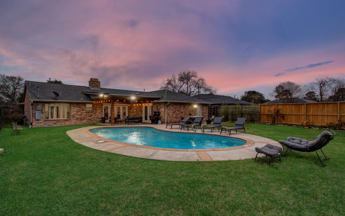 Rustic Modern Escape | 4-BD/2-BA with Pool & Patio