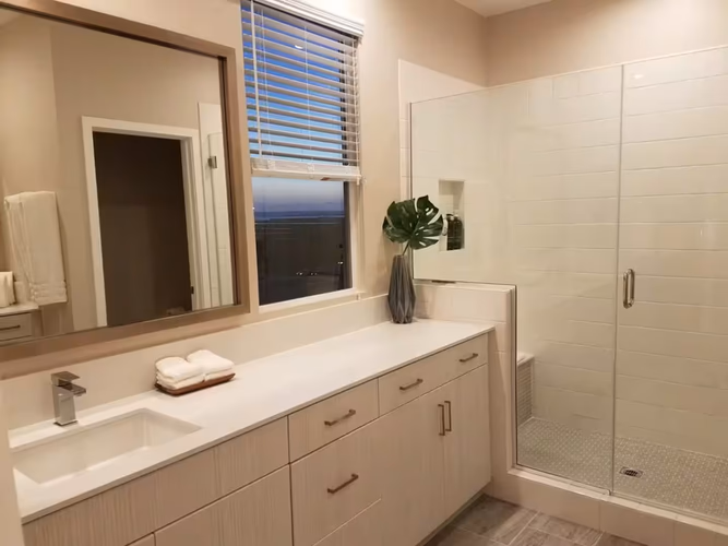 https://upcdn.io/W23MTH6/image/uploads/2025/10/02/4jU2Mm4KGh-Shoreline%2004%20-%20MBA.png?f=avif&w=900&h=500&fit=cover&quality=60
