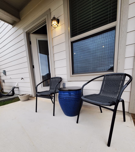 https://upcdn.io/W23MTH6/image/uploads/2025/10/07/4jTM8jQML6-Backyard1d.jpg?f=avif&w=900&h=500&fit=cover&quality=60