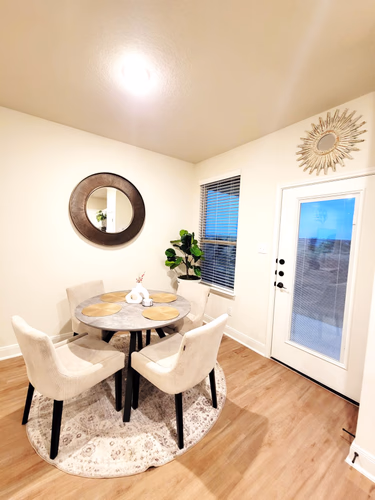 https://upcdn.io/W23MTH6/image/uploads/2025/10/07/4jTM943Y7L-Dining1l.jpg?f=avif&w=900&h=500&fit=cover&quality=60