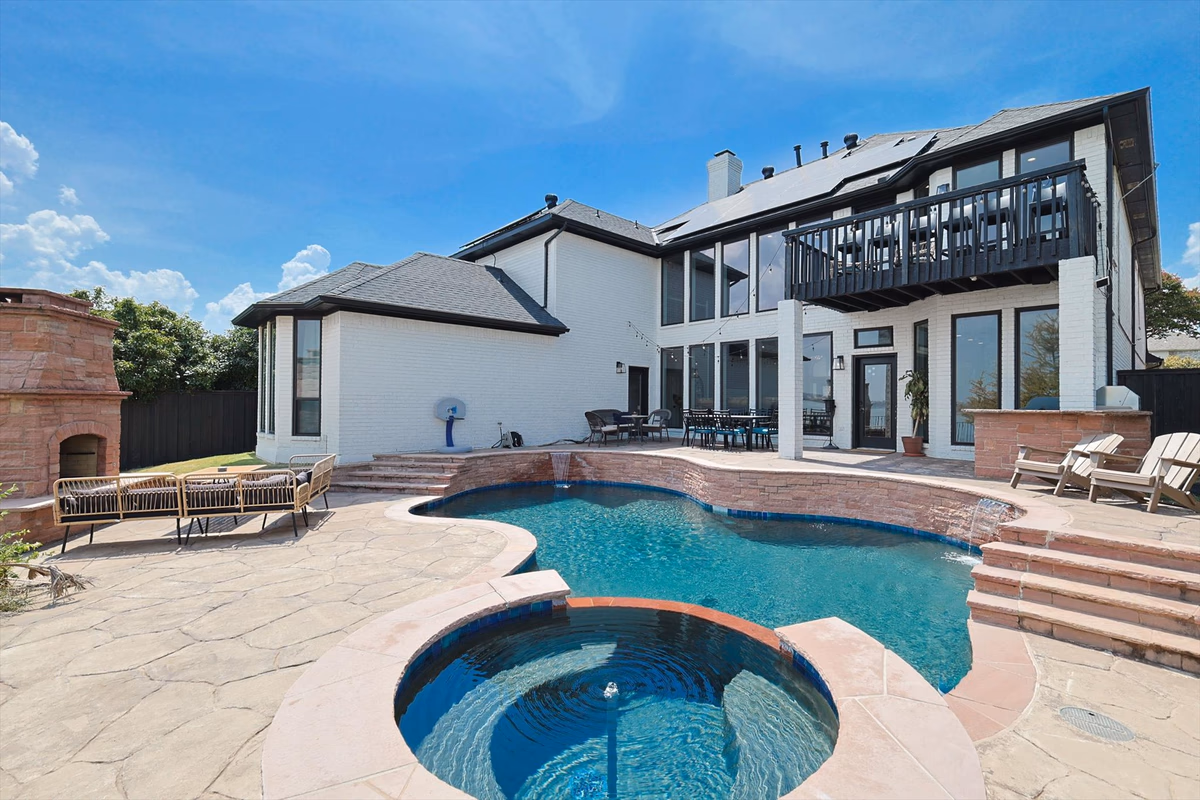 5BD Lakefront Home | Lake Ray Hubbard