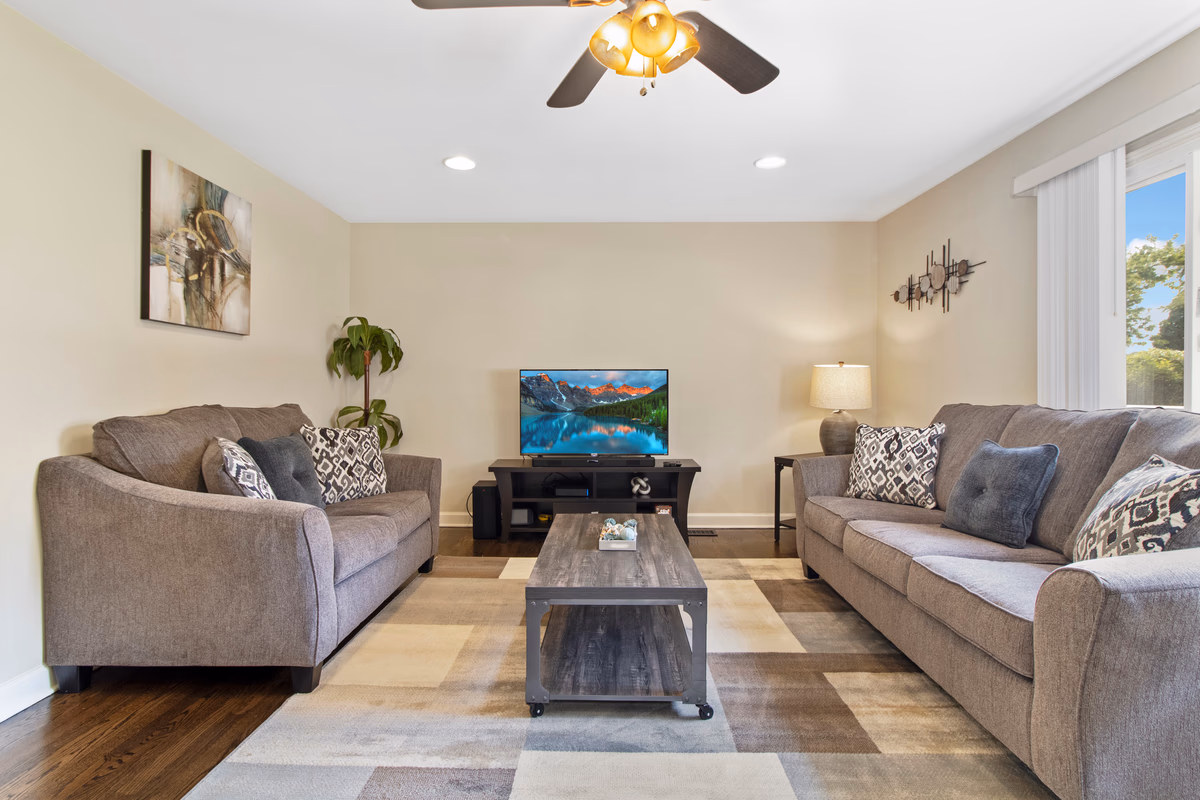 Des Plaines FHS Rental