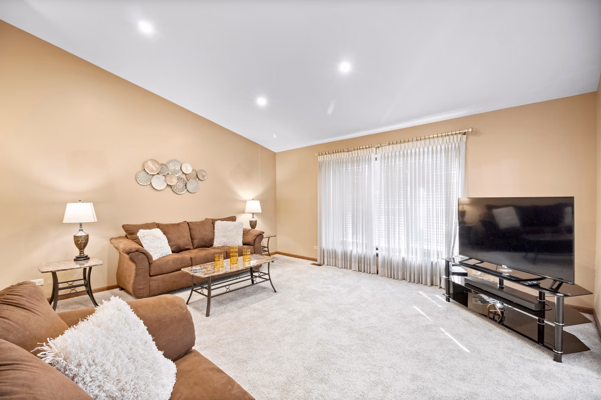 Bloomingdale FHS Rental