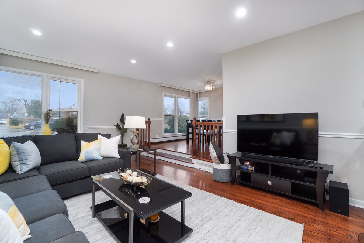 Lincolnwood FHS Rental