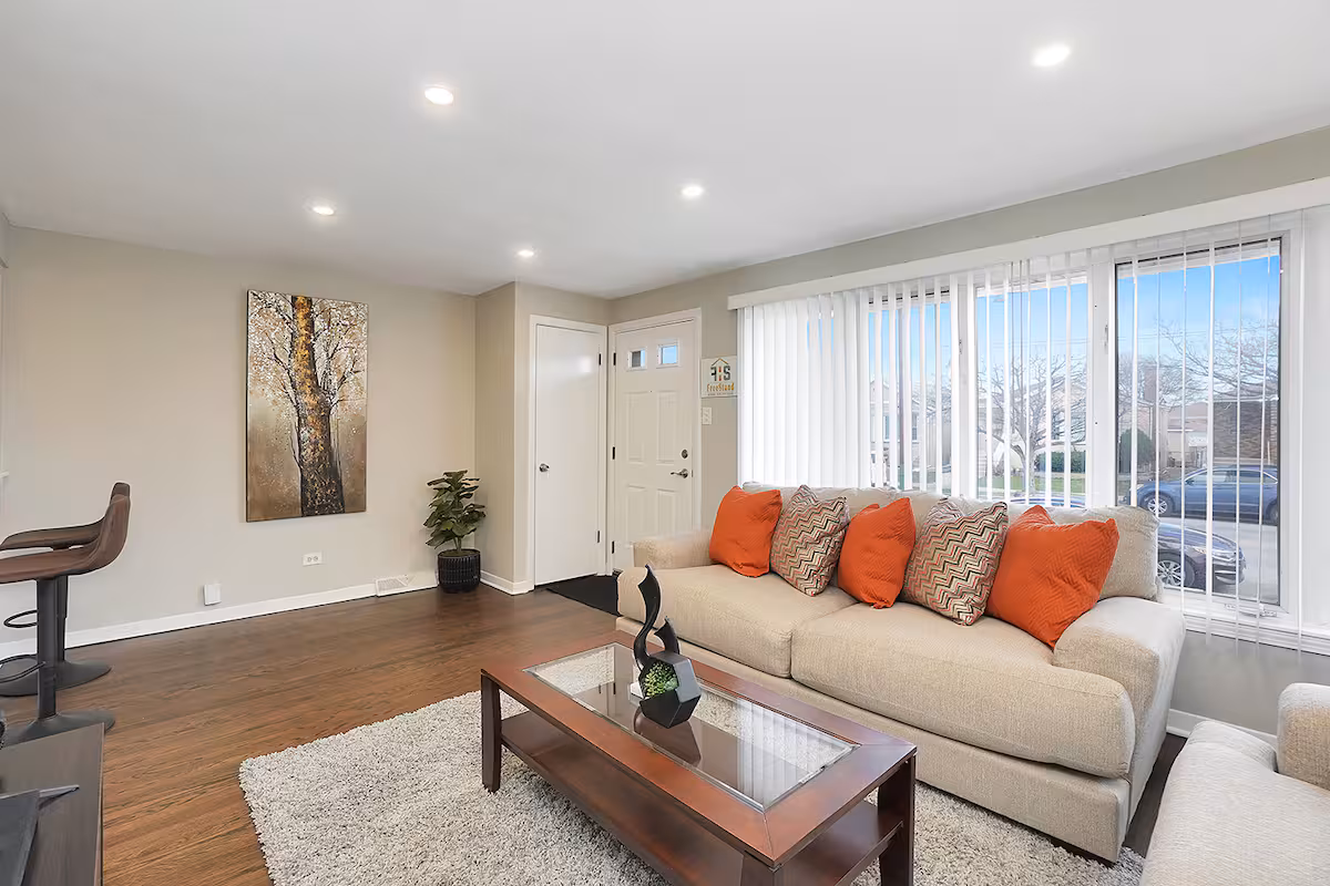 Chicago FHS Rental - Narragansett