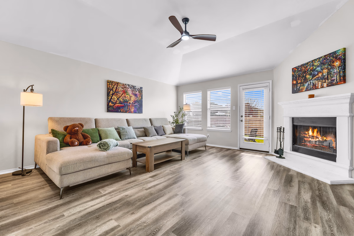 4BD/2BA, Workspace, King Bed, Pet Lovers, Firepit