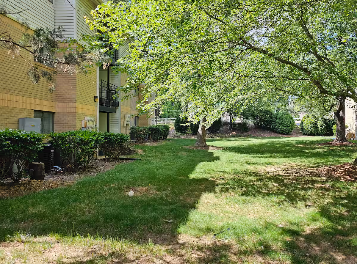 Stylish 2BR Retreat Near NoDa + Uptown | Parking