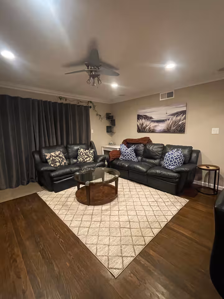 The English Rose Garden Cottage