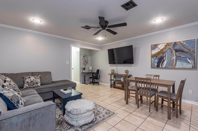 https://upcdn.io/W23MTH6/image/uploads/2026/05/29/4ivZLbio7J-Living%20Area%203.jpg?f=avif&w=900&h=500&fit=cover&quality=60