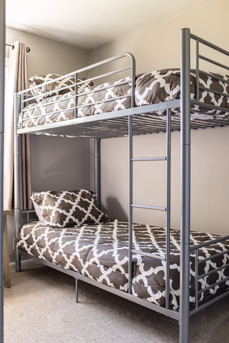 https://upcdn.io/W23MTH6/image/uploads/2026/06/11/4itqAL1wGn-43-web-or-mls-01-7.jpg?f=avif&w=900&h=500&fit=cover&quality=60