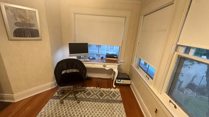 https://upcdn.io/W23MTH6/image/uploads/2026/06/14/4itS8CrZFr-Office%20Desk.JPG?f=avif&w=900&h=500&fit=cover&quality=60