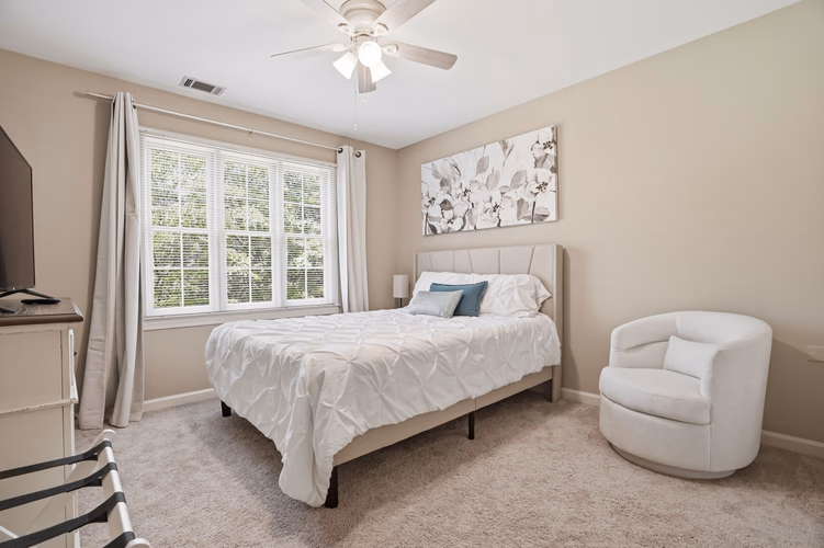 https://upcdn.io/W23MTH6/image/uploads/2026/06/15/4itKUWyU8q-58-web-or-mls-A7302445.jpg?f=avif&w=900&h=500&fit=cover&quality=60