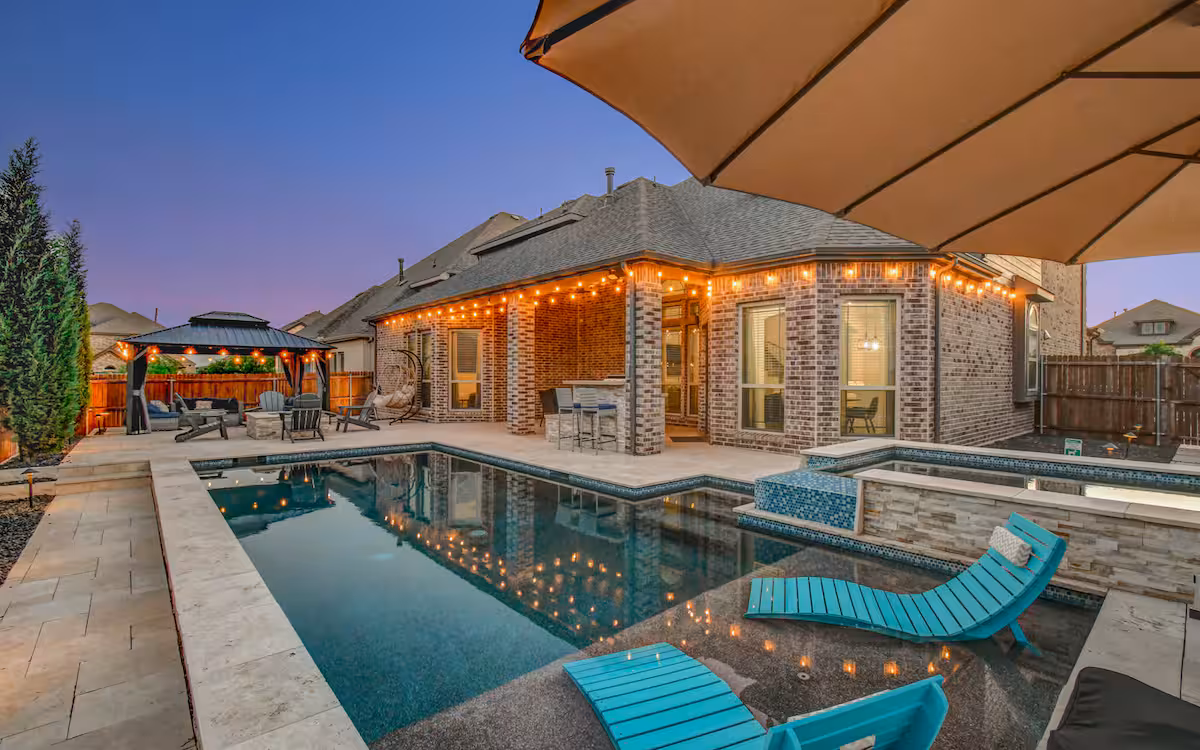 6BD/4BA Midlothian Getaway – Pool, Cinema, Games