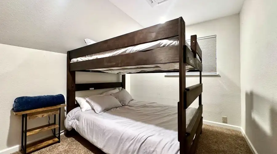 Treetop Cabin · Game Room · Fire Pit · Sleeps 8