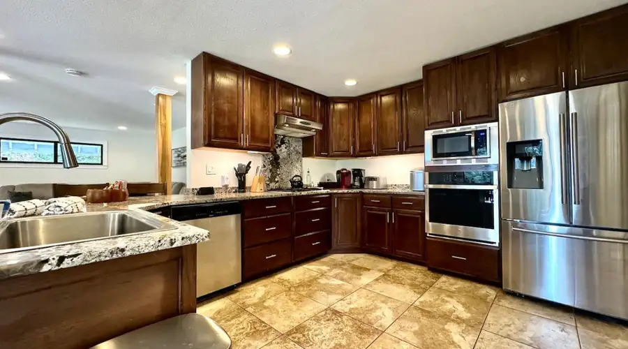 Treetop Cabin · Game Room · Fire Pit · Sleeps 8