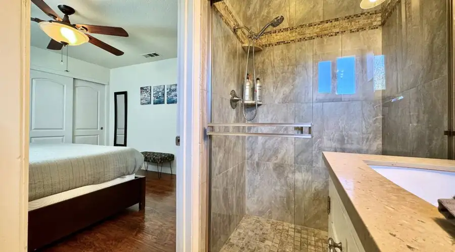 Pool-Hot Tub-Remote Pool Room/Office