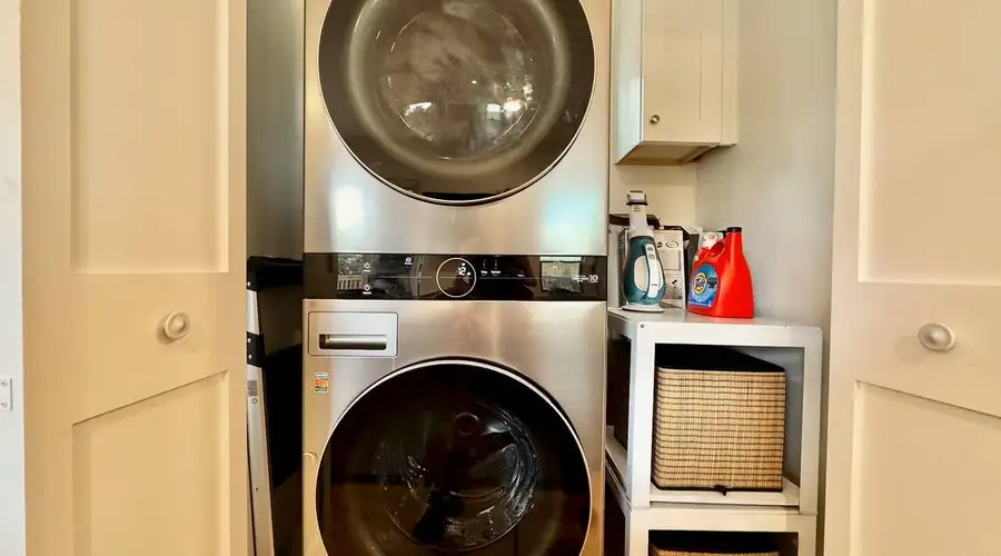 Unique Container Home · 20 Acres · EV Charger