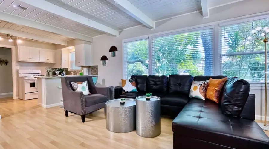 Maryland · Mid-Century Modern · Covered Patio · 5 Min to DT Sac
