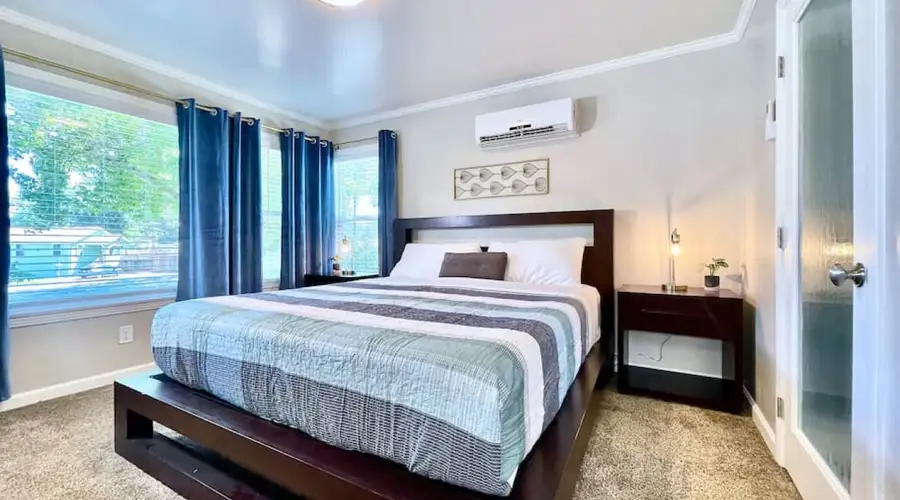 Maryland · Mid-Century Modern · Covered Patio · 5 Min to DT Sac