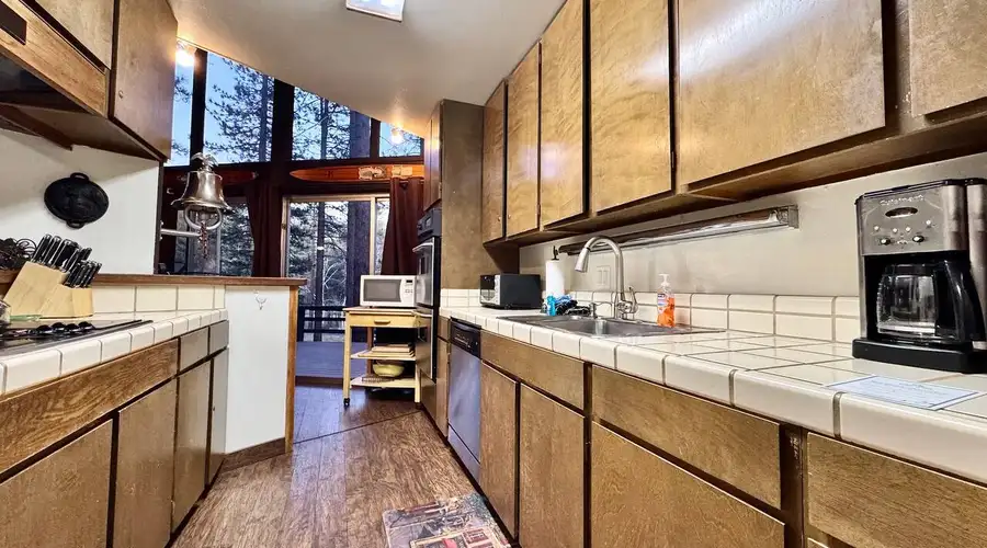 First Fairway Condo · Walk to Golf & Lake