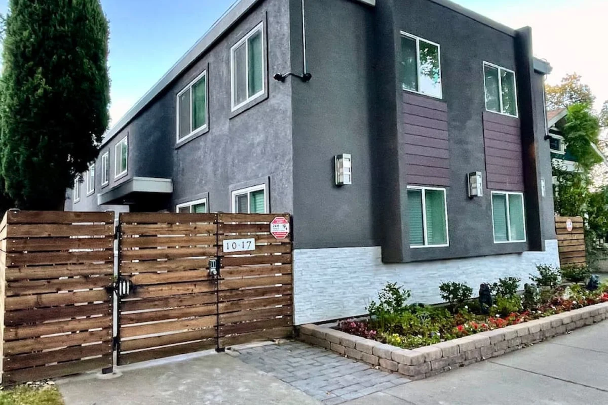 Remodeled · Downtown Sac · Walk to Capitol