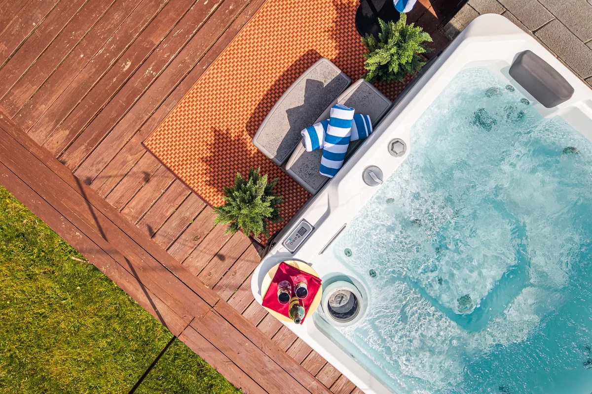 Renovated Fayetteville Retreat w/ Hot Tub!
