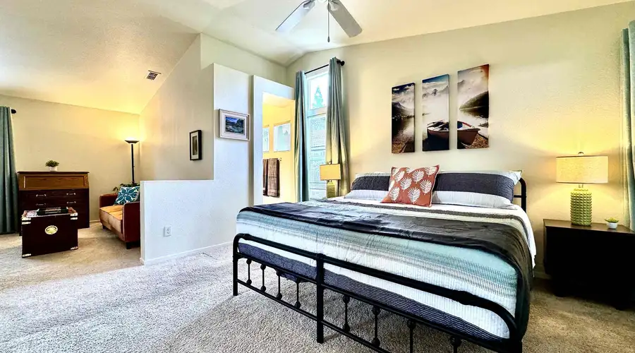 3BR · King Bed · Covered Patio · Water Feature