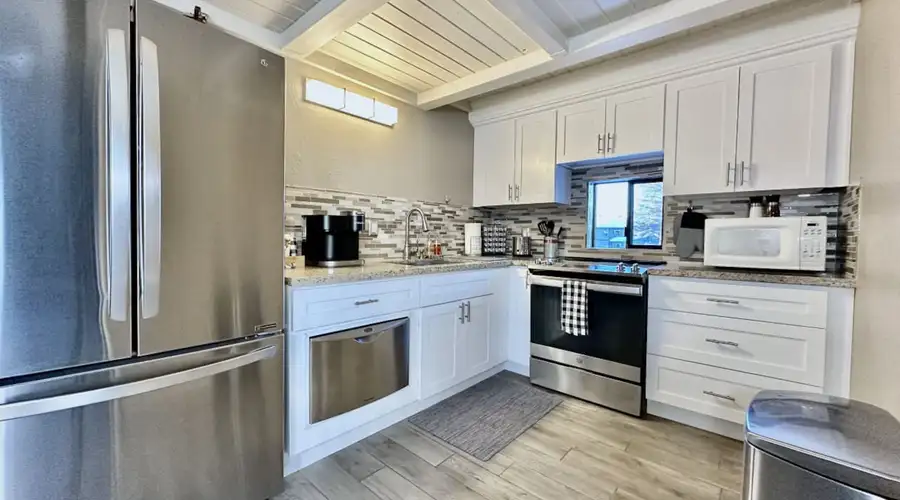 TahoeKeys · 2-Story Loft Condo · Garage · Near Casinos and Lake