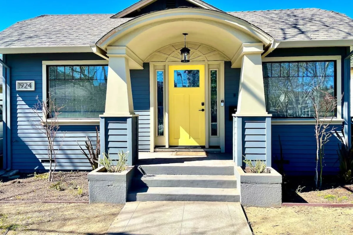 Remodeled · Fenced Yard · Midtown · Parking  Share  Save