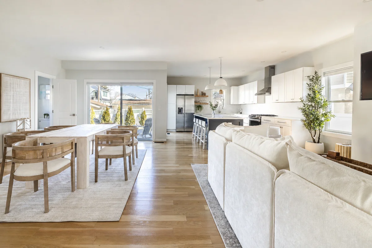 Walnut Beach Luxury House