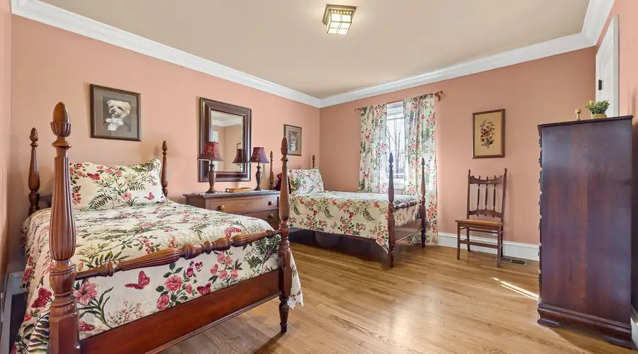 Azalea Cottage