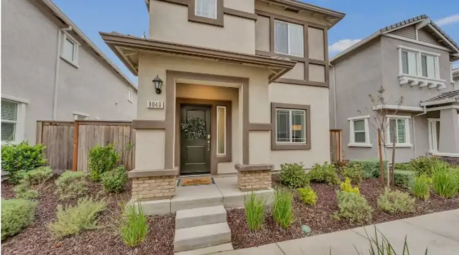 Comfy 3 BD + Secure Safe + Baby Friendly