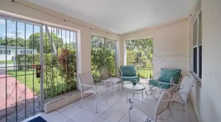 Most Affordable Miami House Fits 8 People
