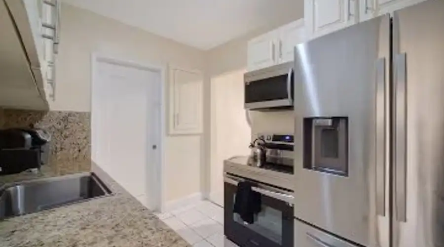Most Affordable Miami House Fits 8 People